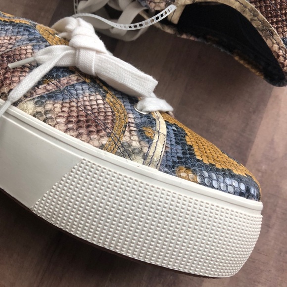 Steve Madden Snake Print Emmi Platform Sneakers - Picture 5 of 10
